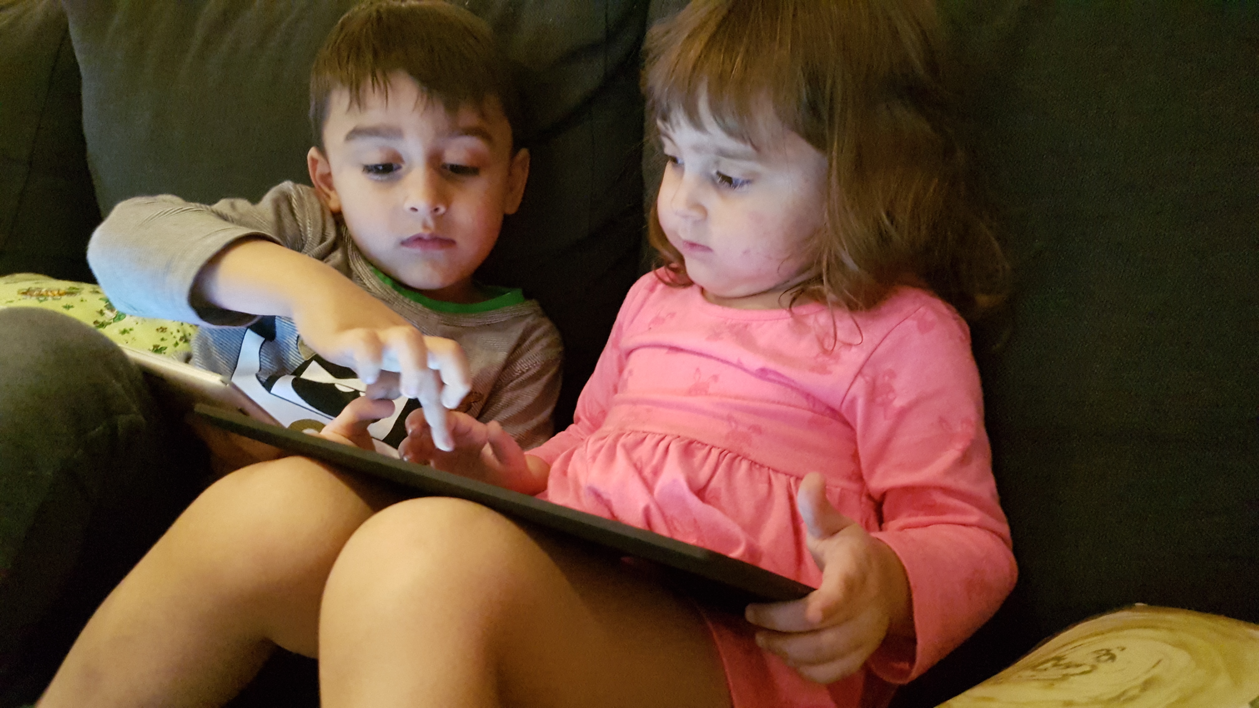 lapsed, tahvlid, tahvelarvutid, nutiseadmed